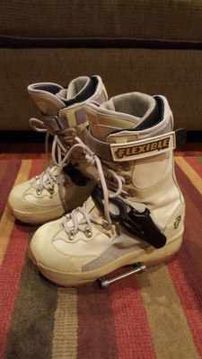 vans switch snowboard boots